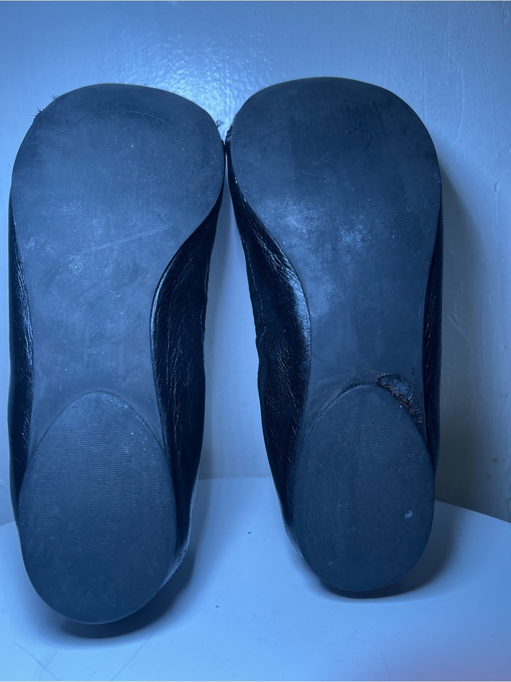 Tory Burch Ambrose black flats. Size 7.5 - Picture 5 of 5